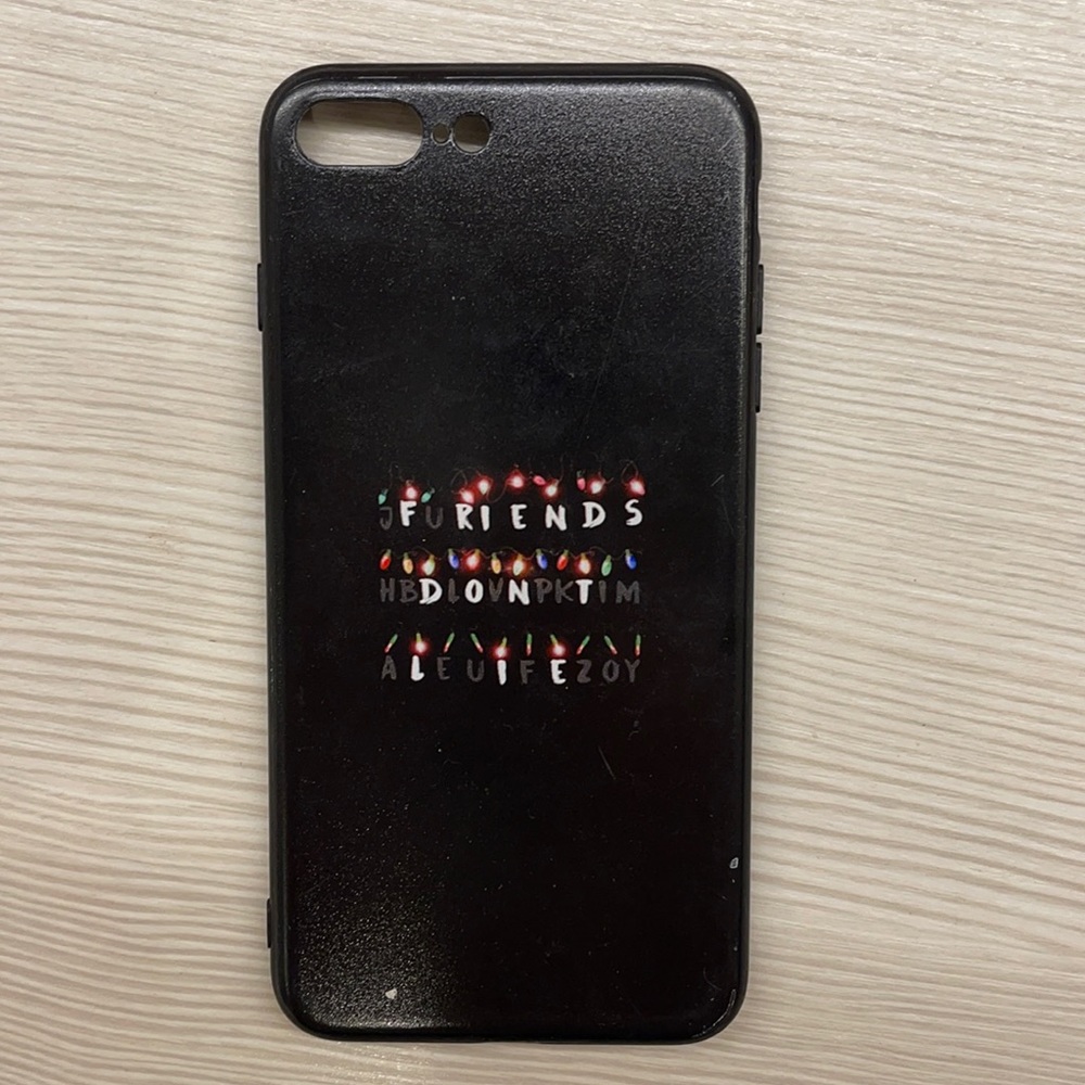 Stranger things friends don’t lie phone case